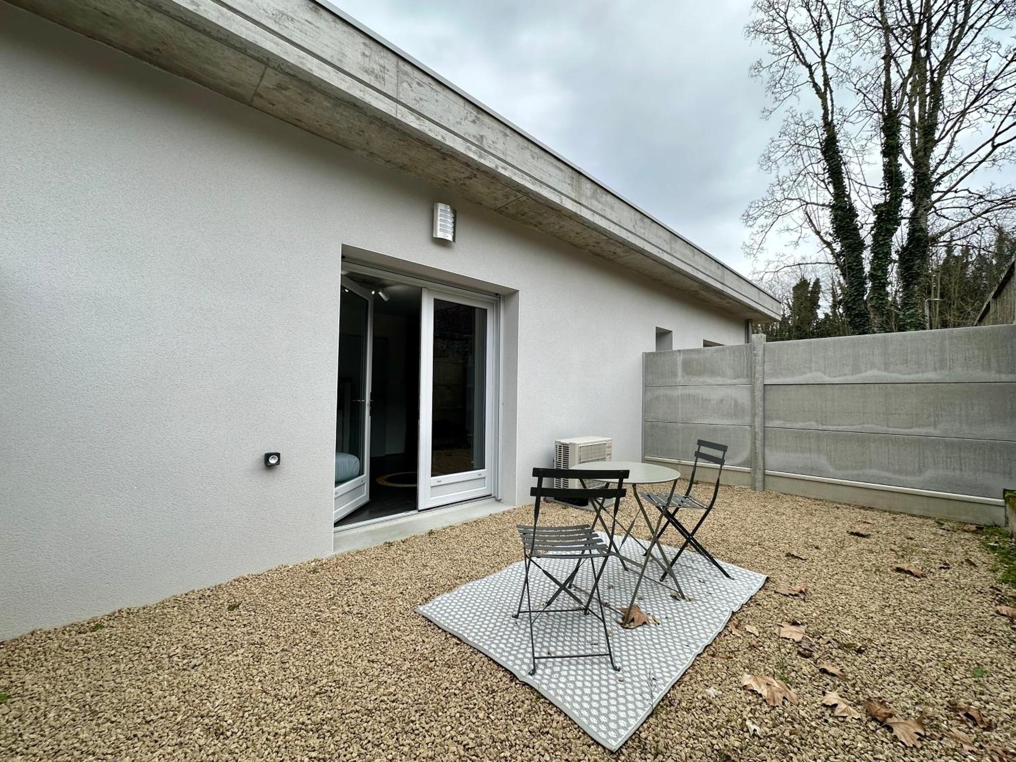 Апартаменты Le Chic - Parking - Exterieur - Fibre - Calme Мон-де-Марсан Экстерьер фото